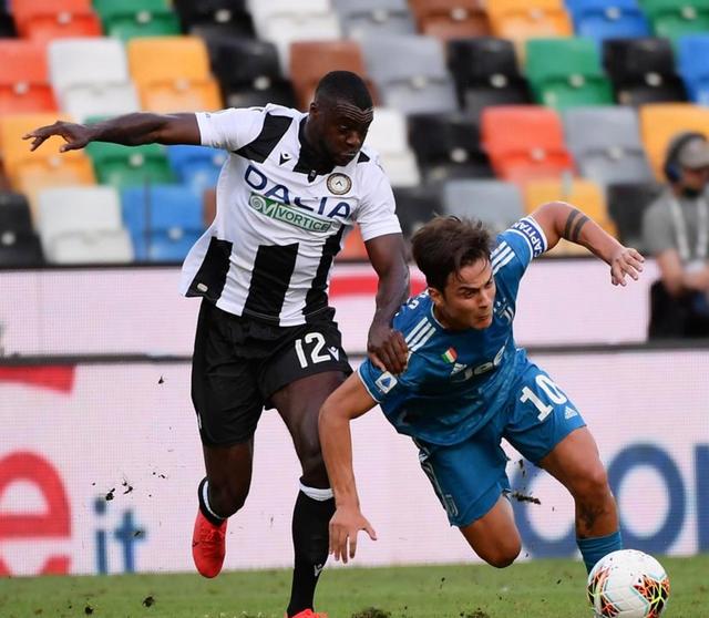 包含意甲赛程吃紧，尤文图斯冲刺阶段豪取连胜，目标明确，更衣室氛围转暖的词条